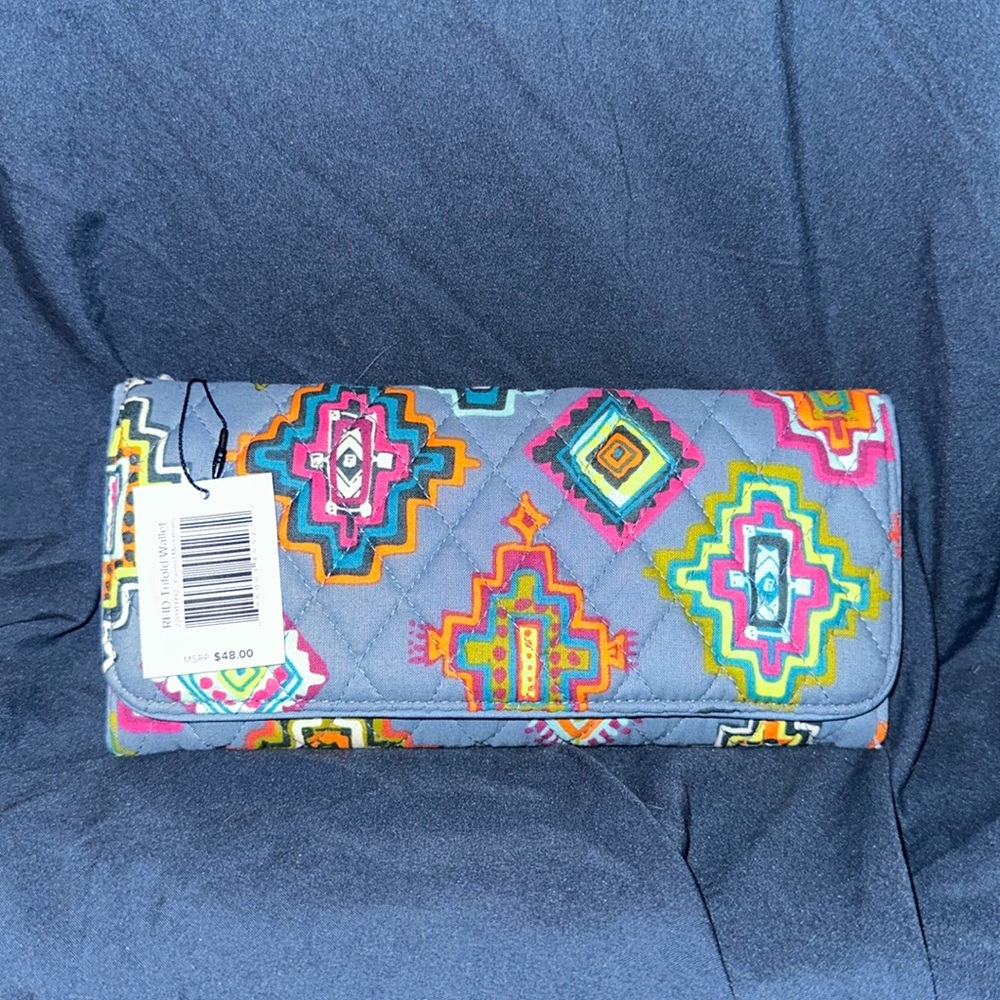 Vera Bradley trifold wallet